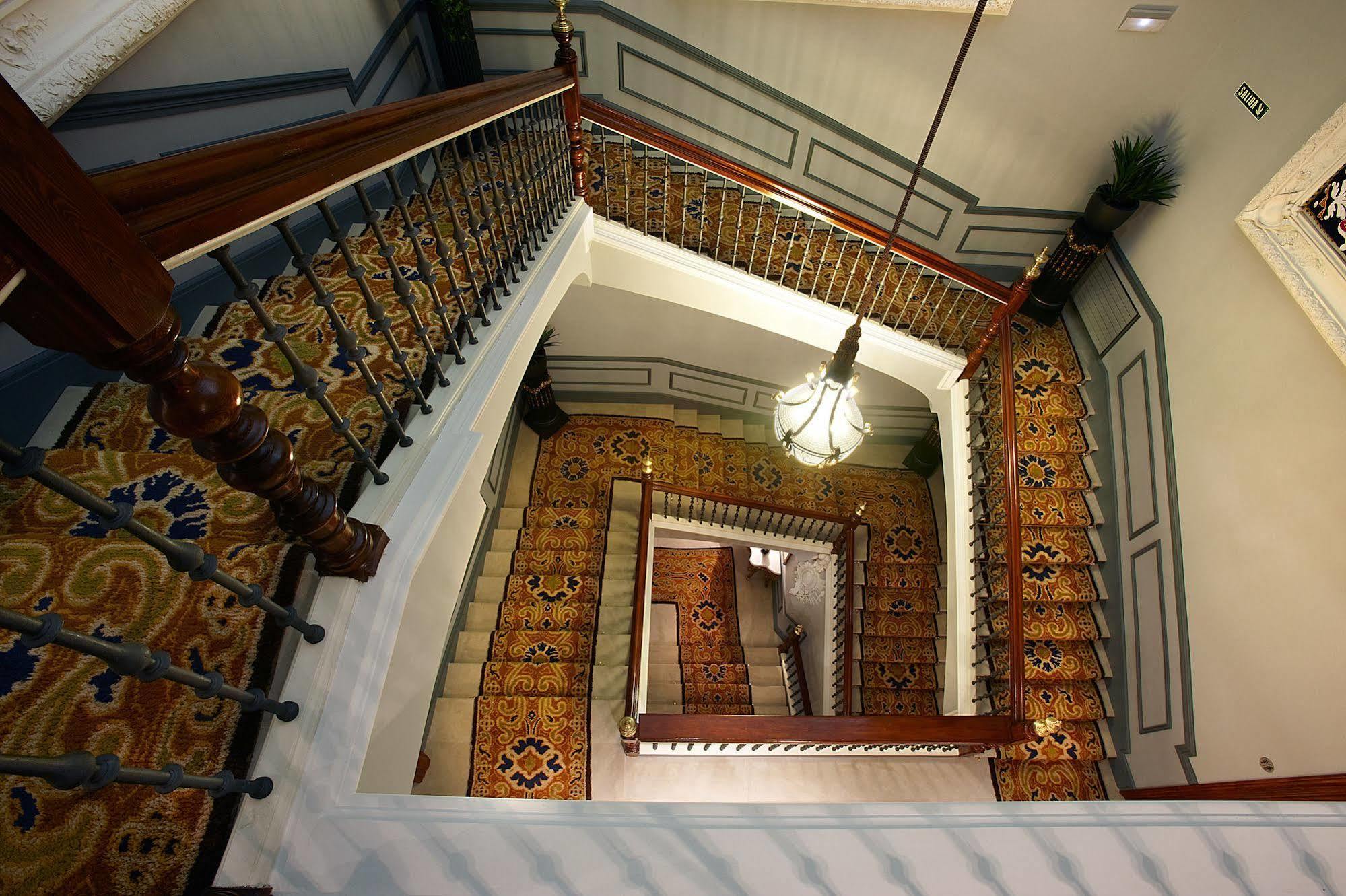 Palacio Guendulain Pamplona İç mekan fotoğraf